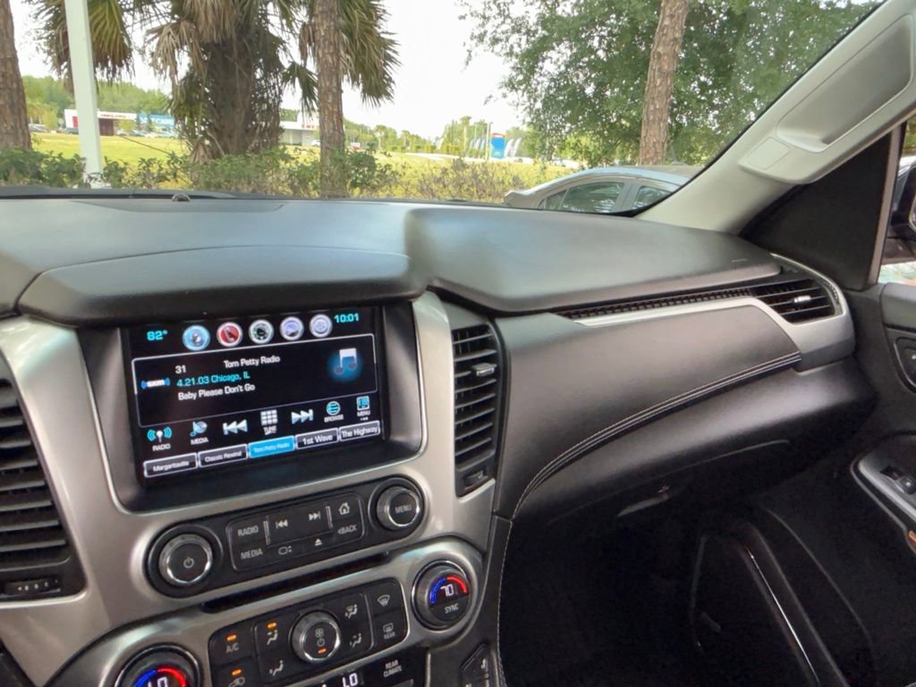 Used 2019 SHADOW GRAY METALLIC Chevrolet Premier image 73