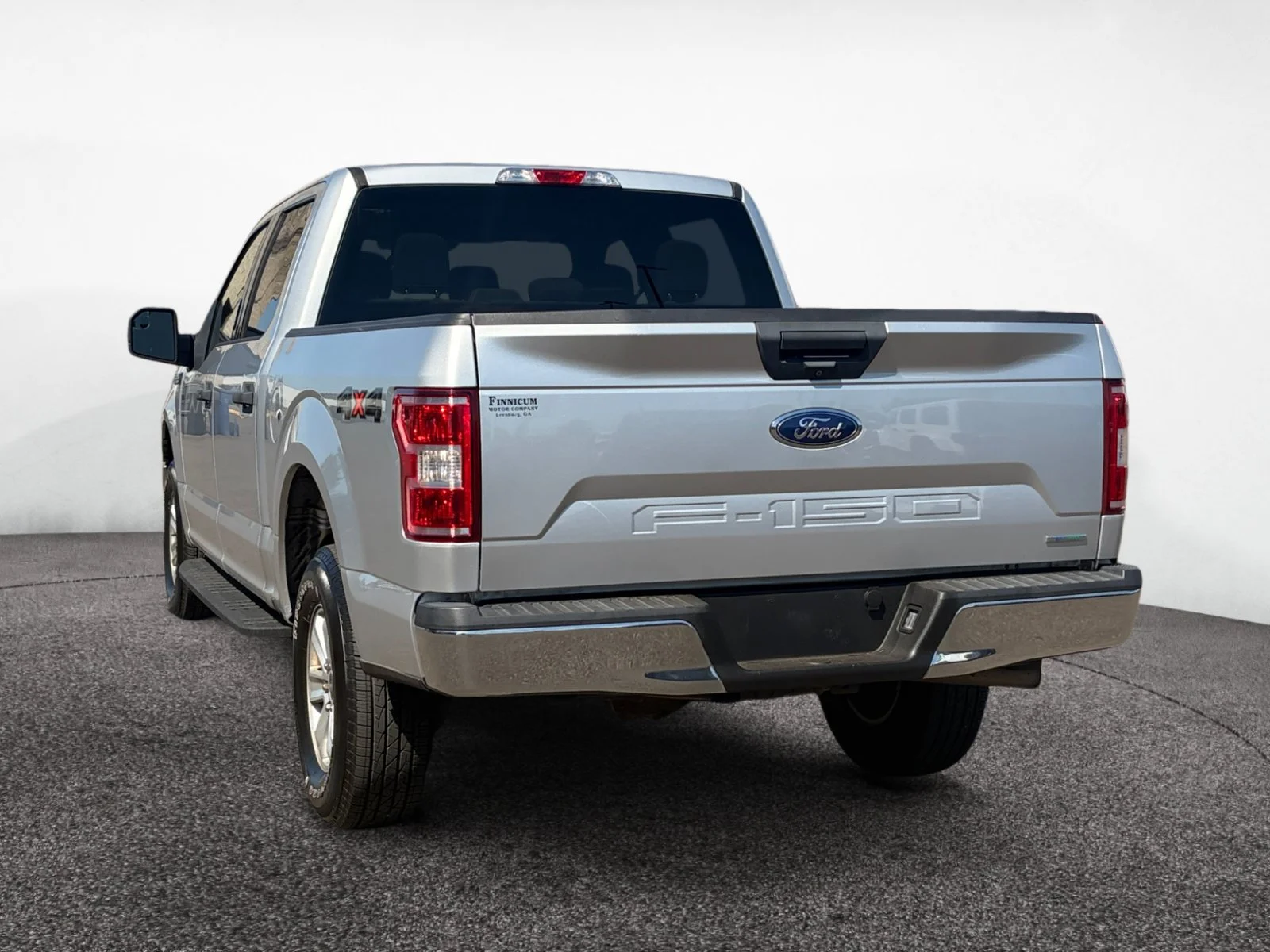 Used 2018 Silver Ford XLT image 3