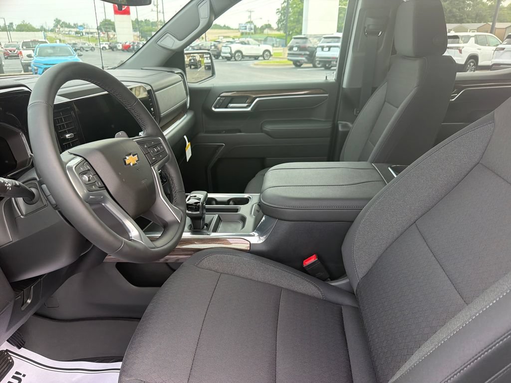 2026 Chevrolet Silverado 1500 LT - Photo 13