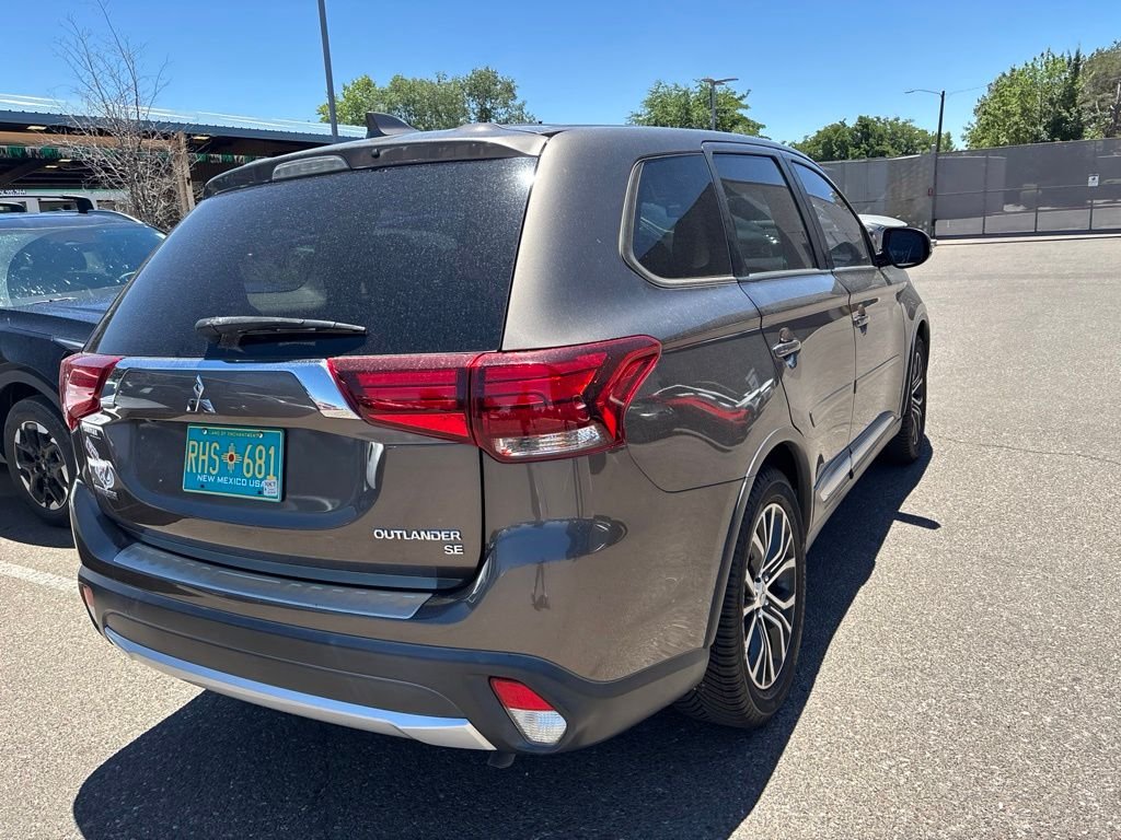 Used 2017 Brown Mitsubishi SE image 22
