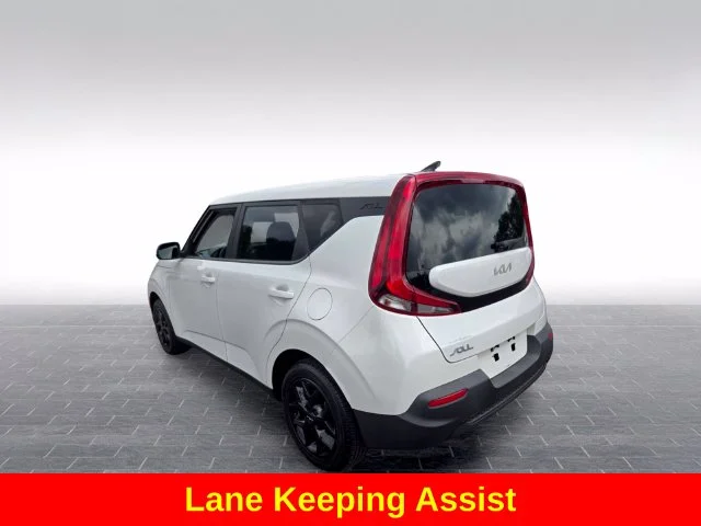 Used 2022 White Kia LX image 6
