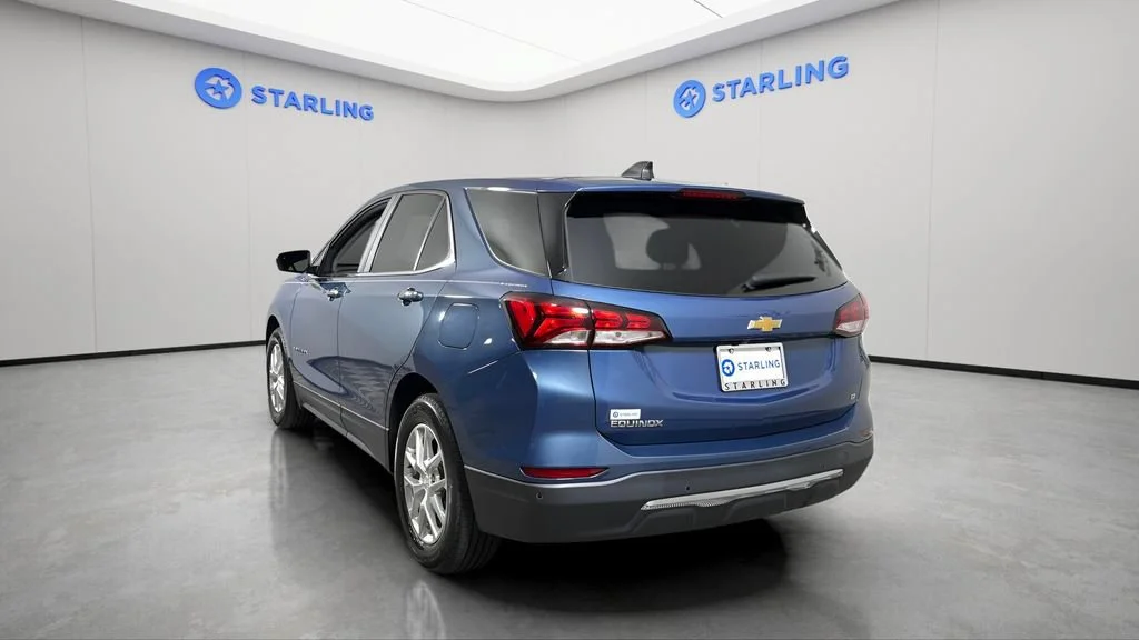 Used 2024 Lakeshore Blue Metallic Chevrolet LT image 7