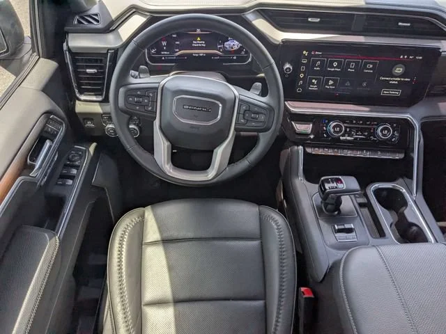 Used 2025 Onyx Black GMC Denali image 16