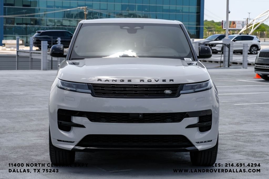 Certified Used 2025 Borasco Gray Metallic Land Rover Dynamic SE image 3