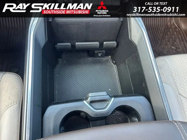 Used 2025 Black Ram Laramie image 26