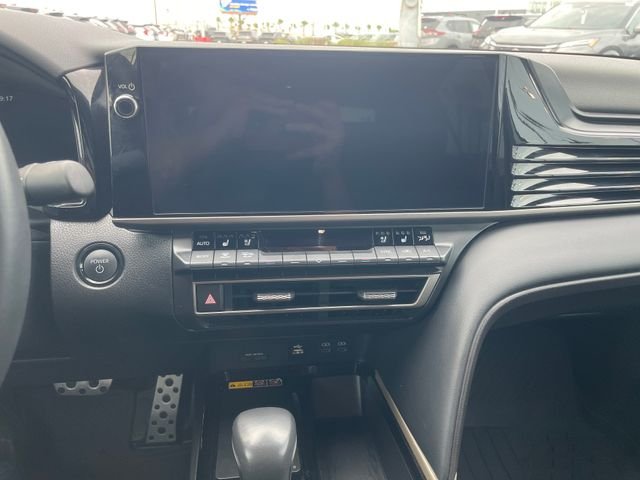 Used 2025  Toyota XSE image 18