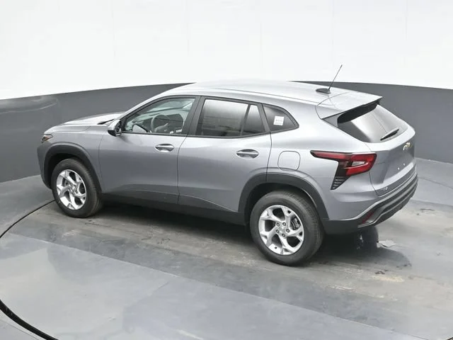 2026 Chevrolet Trax LS - Photo 11