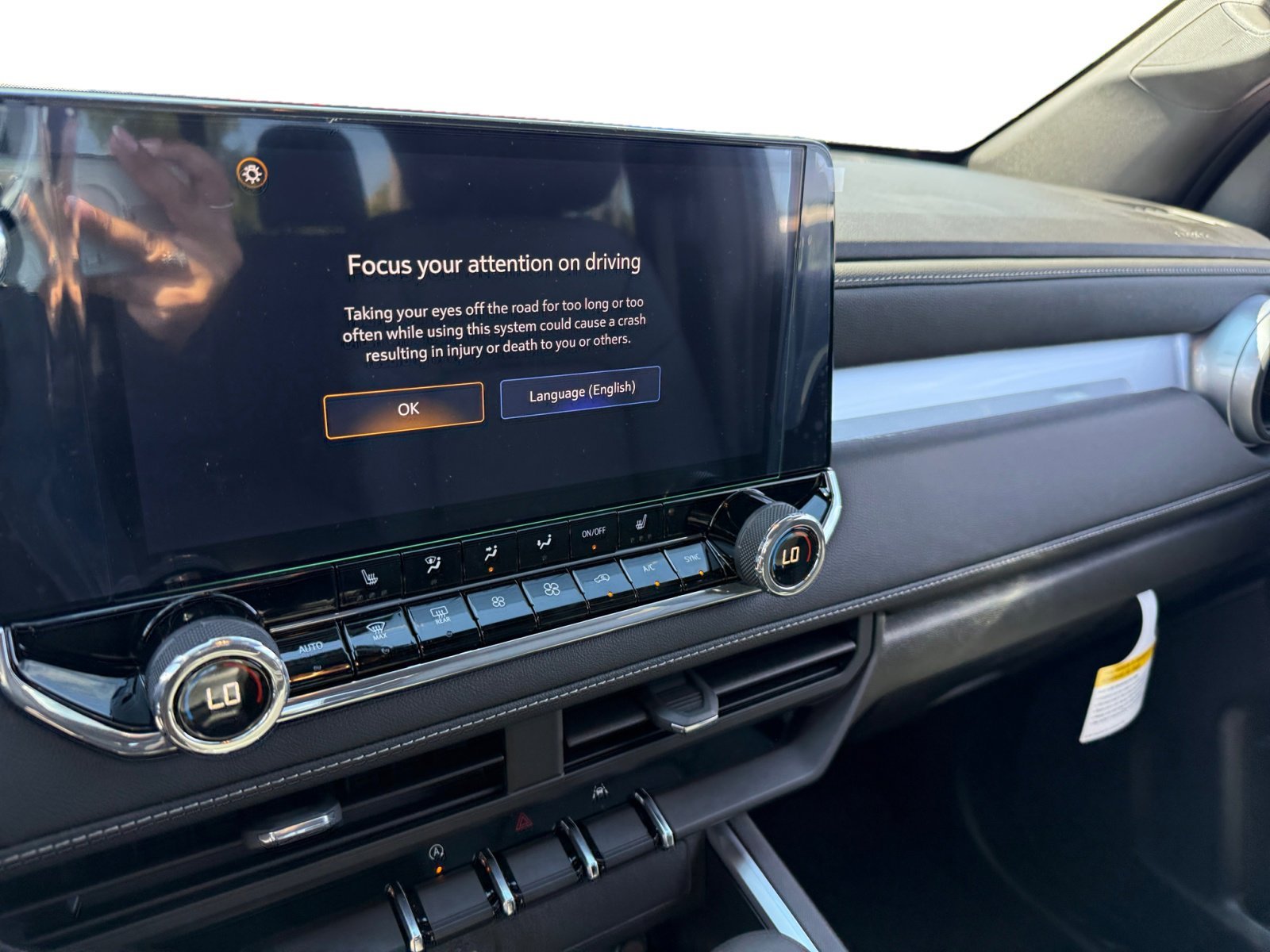 2026 Chevrolet Colorado LT - Photo 12