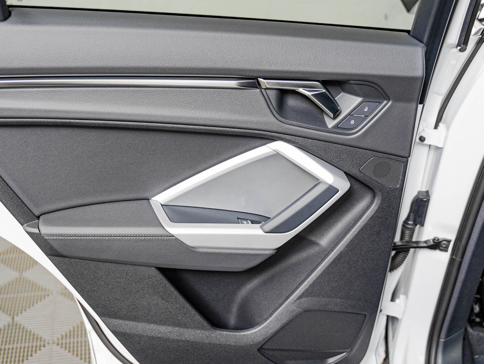 Used 2023 Ibis White Audi S line Premium image 23