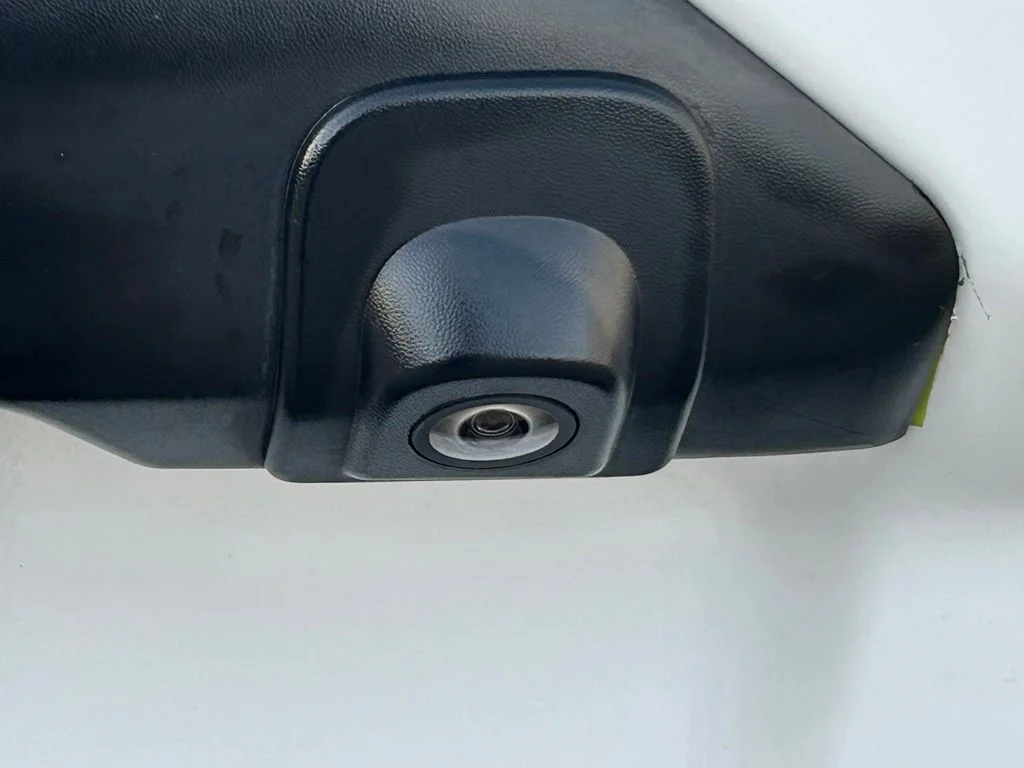Used 2019 Frozen White Ford XL image 19