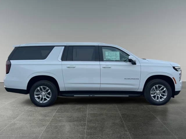 2026 Chevrolet Suburban LS - Photo 13