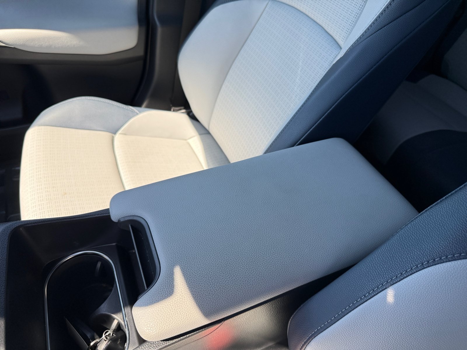 Used 2023 Carbon Subaru Touring image 14