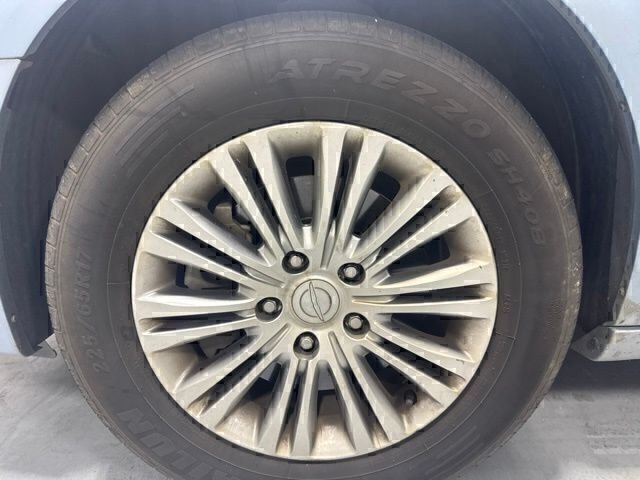 Used 2013 Blue Chrysler Touring-L image 11