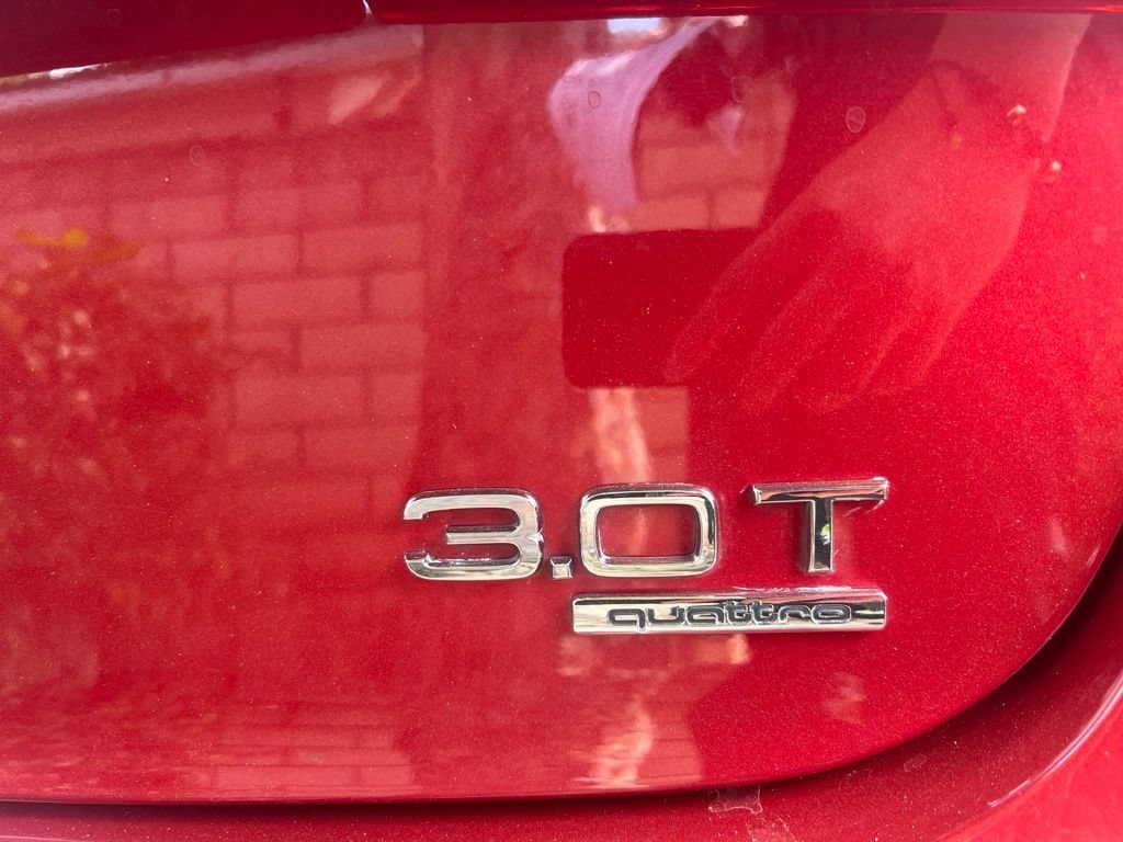 Used 2013 Garnet Red Pearl Audi 3.0T Prestige image 4