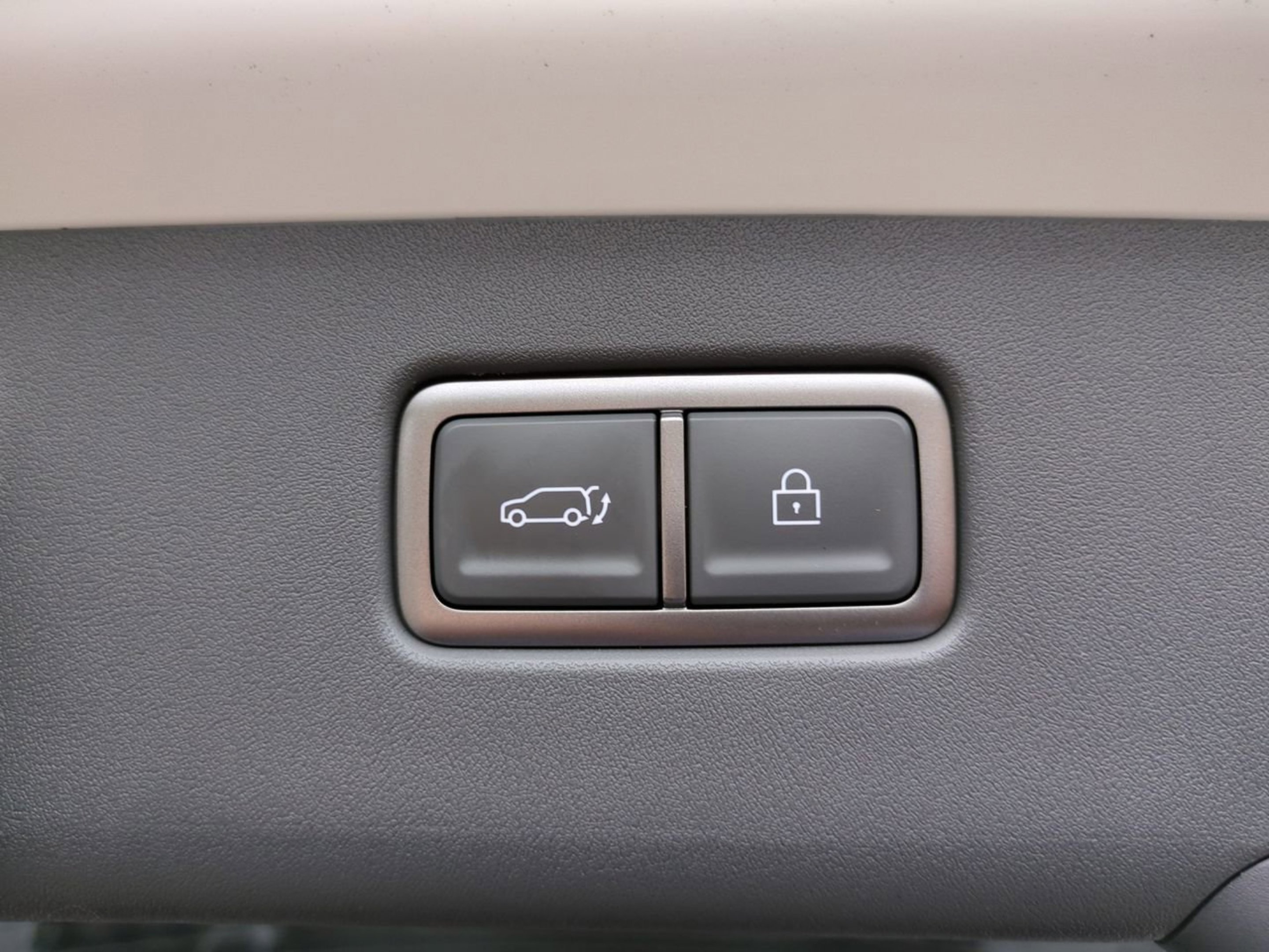 New 2026 Glacial White Pearl Kia GT-Line AWD image 15