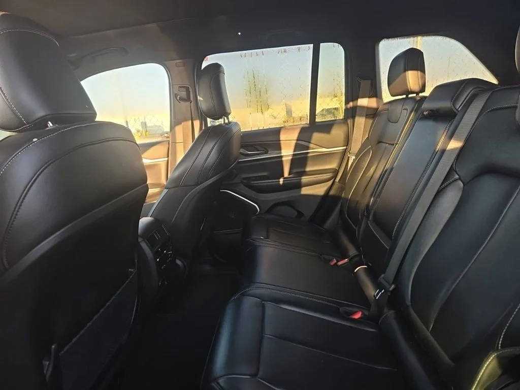Certified Used 2024 Silver Jeep 4xe image 3