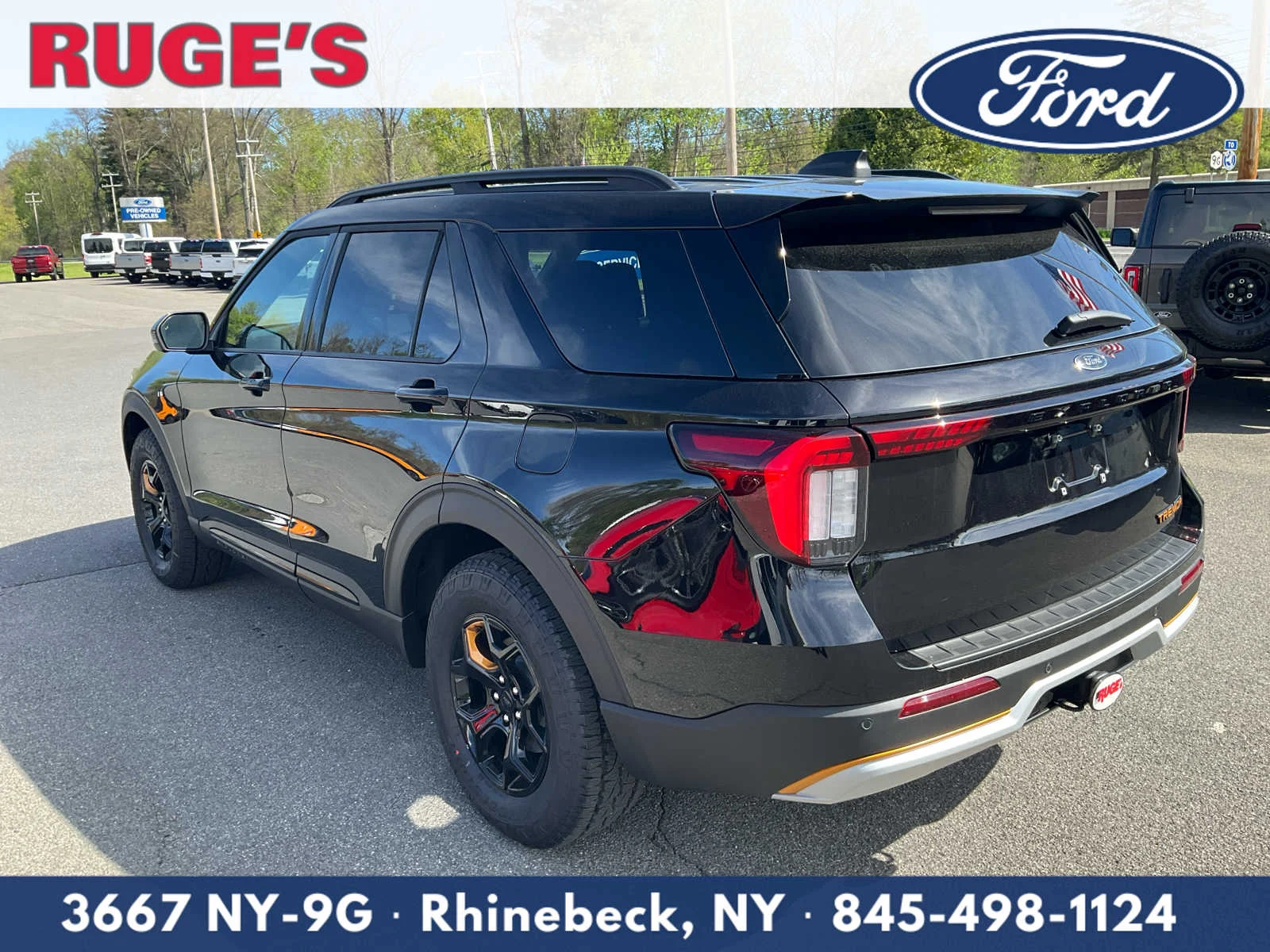 New 2026 Agate Black Metallic Ford Tremor image 5