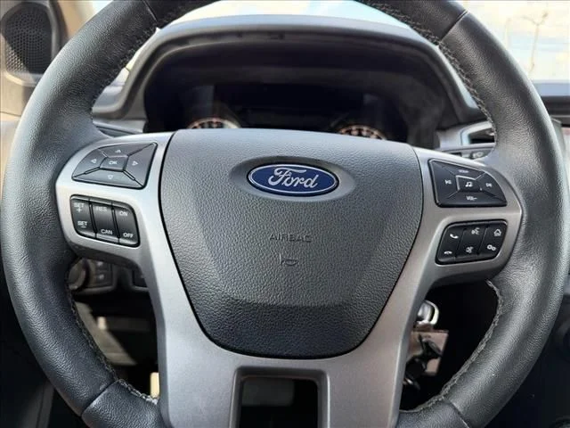 Used 2019  Ford XLT image 16