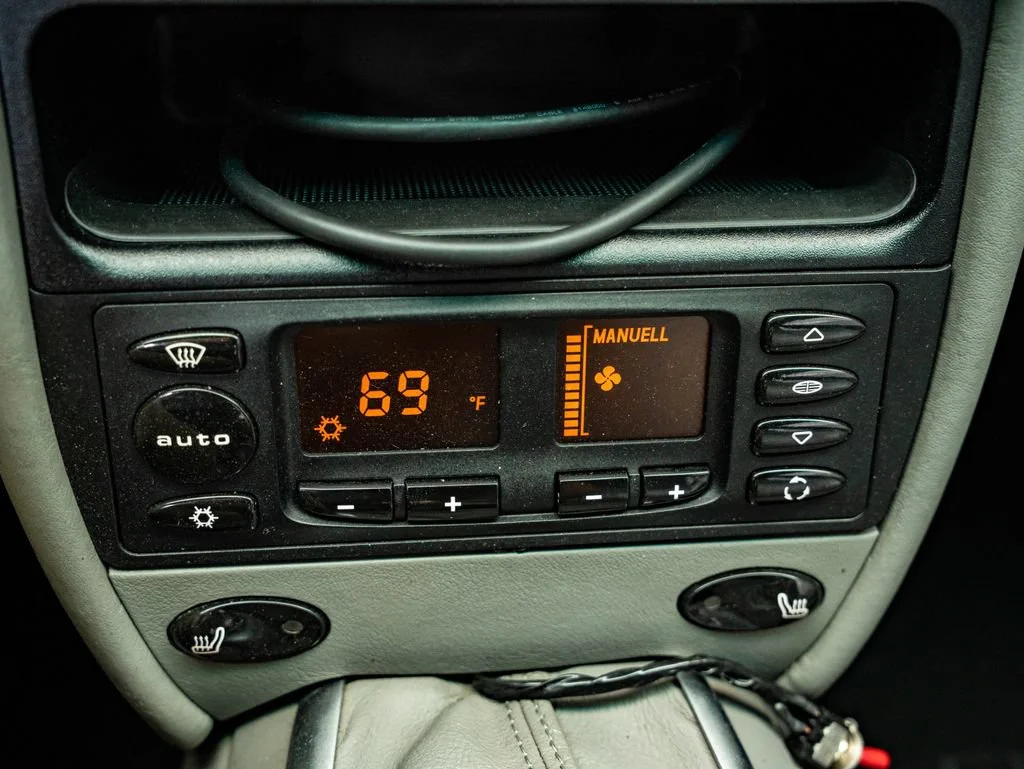 Used 2001 Black Porsche Turbo image 35
