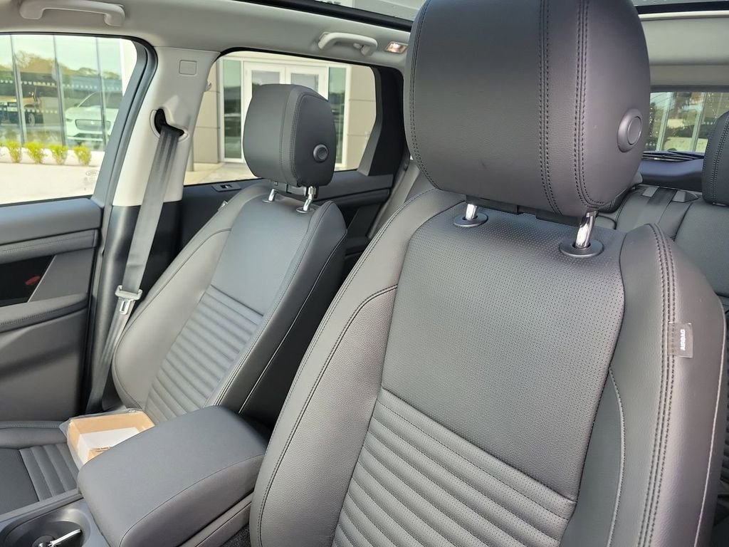 2025 Land Rover Discovery Sport S - Photo 26