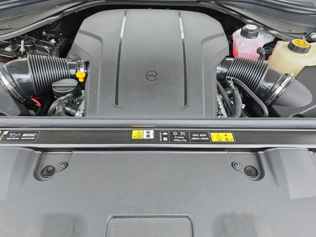 2025 Land Rover Range Rover SV - Photo 32