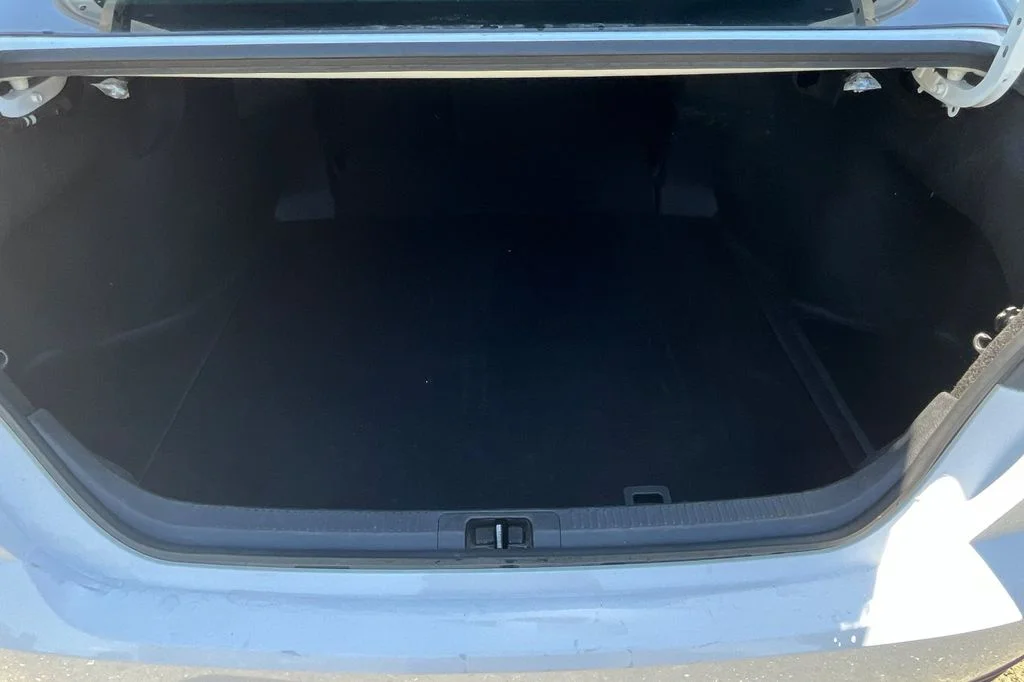 Used 2025 White Toyota LE image 21