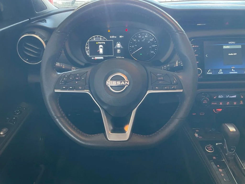 Used 2024 White Nissan SR image 13