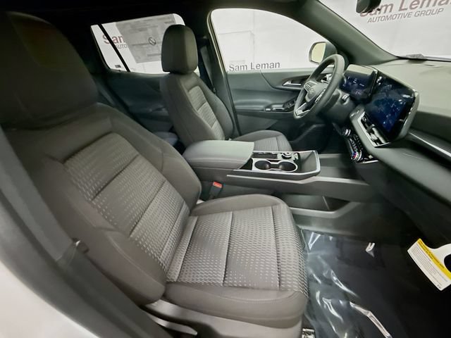 New 2026 Summit White Chevrolet LT image 28
