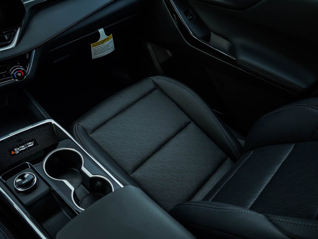 2026 Chevrolet Equinox LT - Photo 25