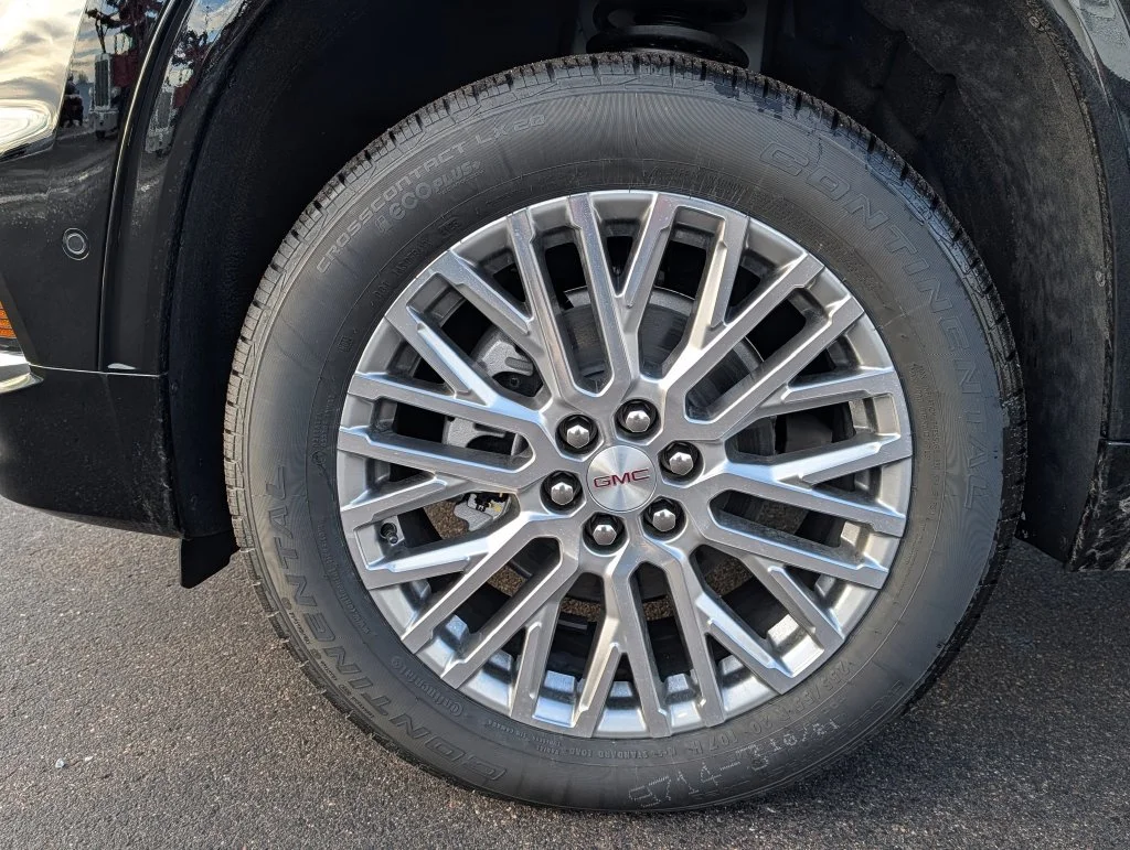 2026 GMC Acadia Denali - Photo 5