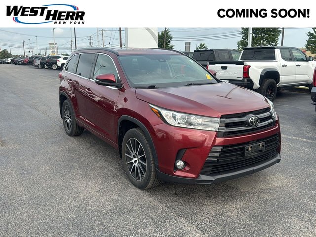 2017 Toyota Highlander SE