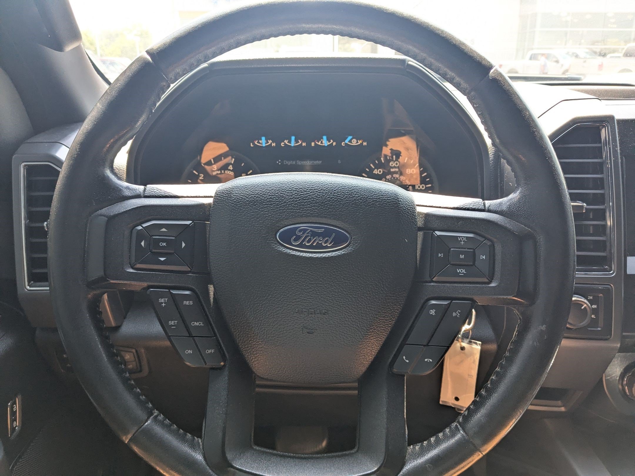 Used 2018 Race Red Ford XLT image 13