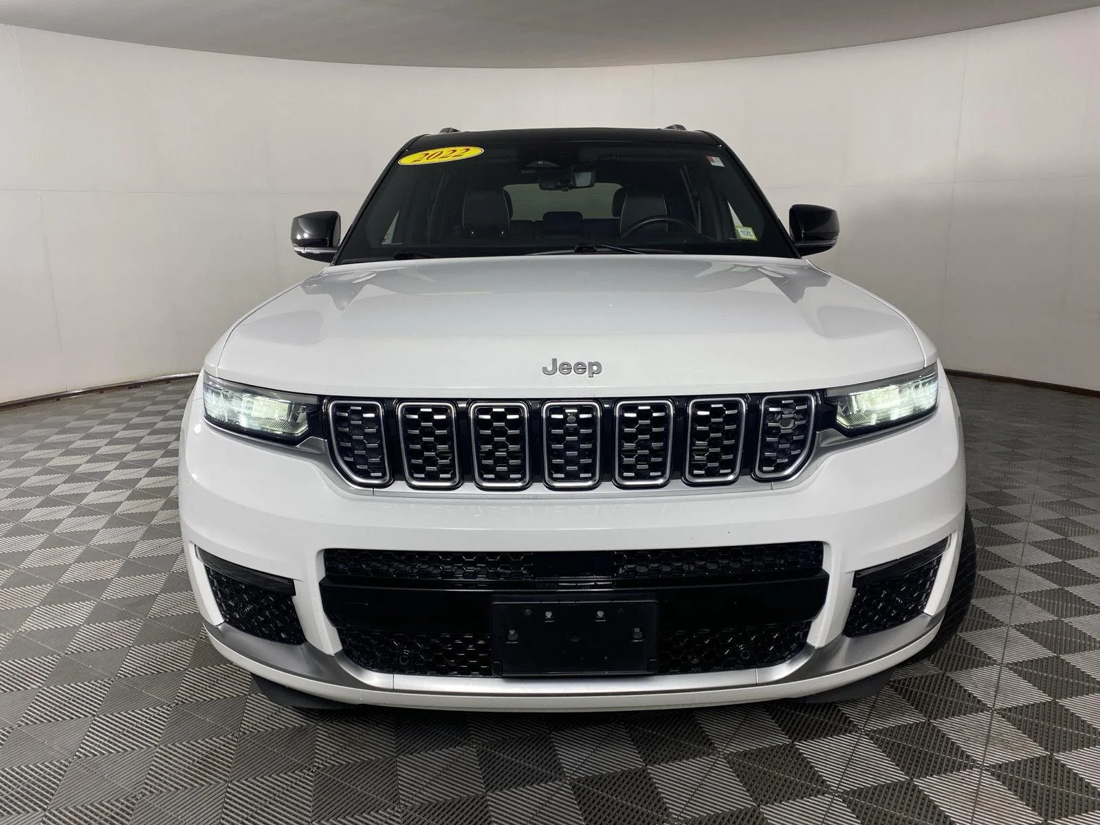Used 2022 Bright White Clearcoat Jeep Summit Reserve image 2
