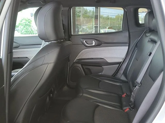 Certified Used 2024 Gray Jeep Latitude image 12