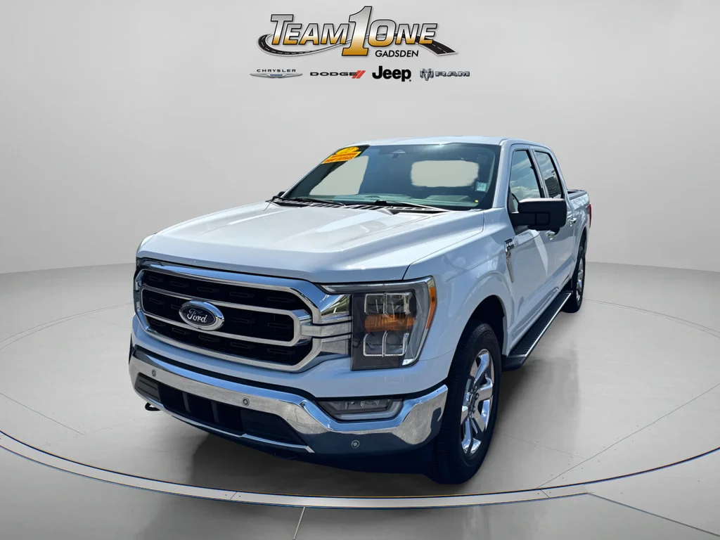 Used 2022 Oxford White Ford XLT image 5