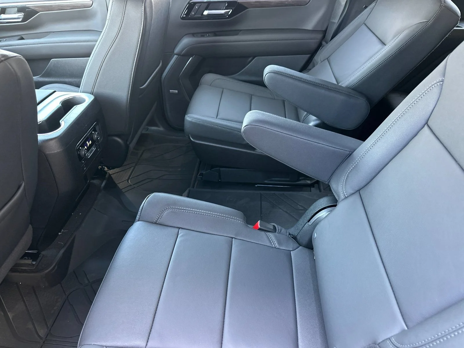 2026 Chevrolet Tahoe LT - Photo 12