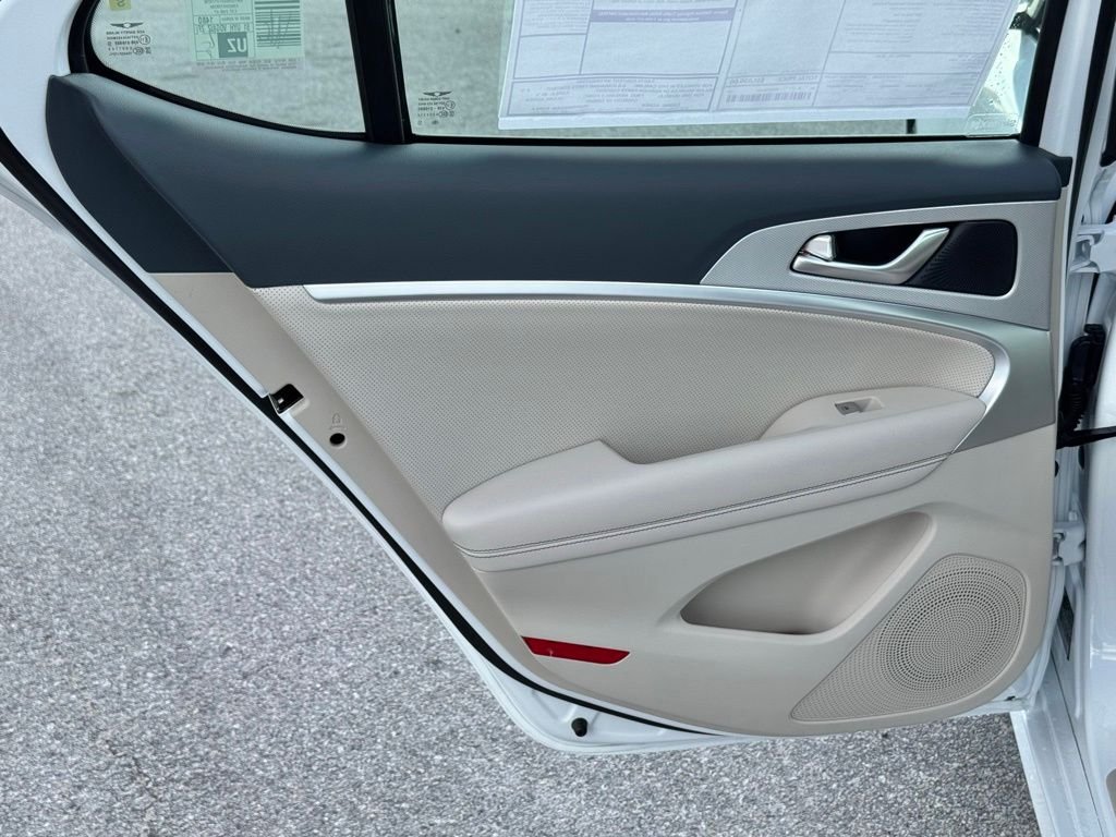 New 2026 White Genesis 2.5T PRESTIGE image 19