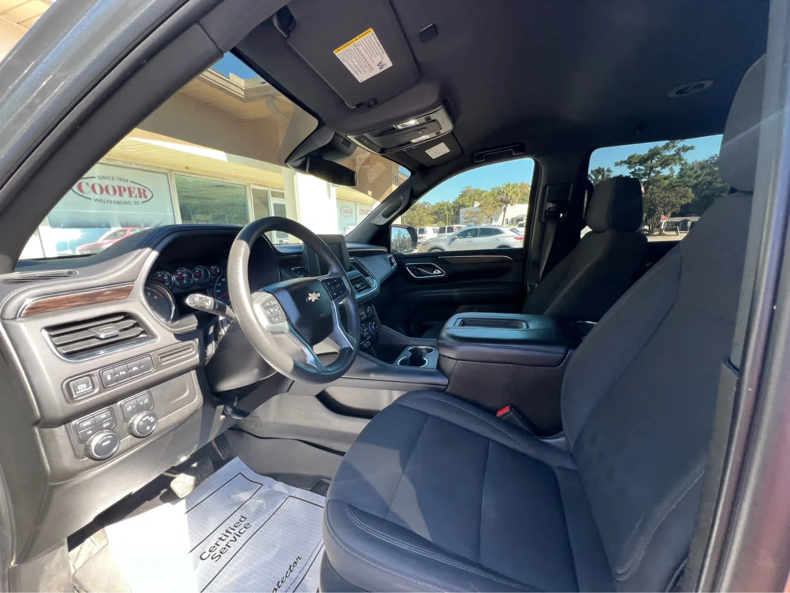 Used 2023 STERLING GRAY METALLIC Chevrolet Commercial image 9