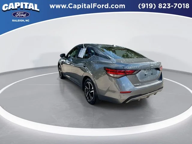 Used 2025 Gray Nissan SV image 6