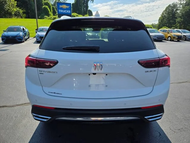 Used 2024 Summit White Buick Preferred image 7