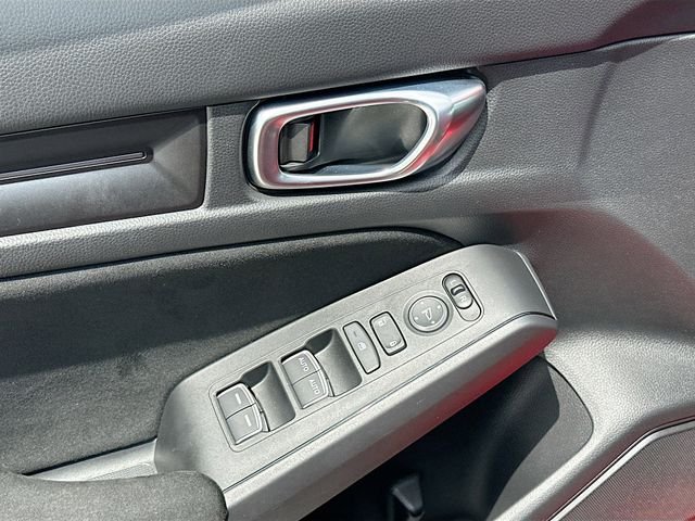 Used 2025 Red Honda  image 18