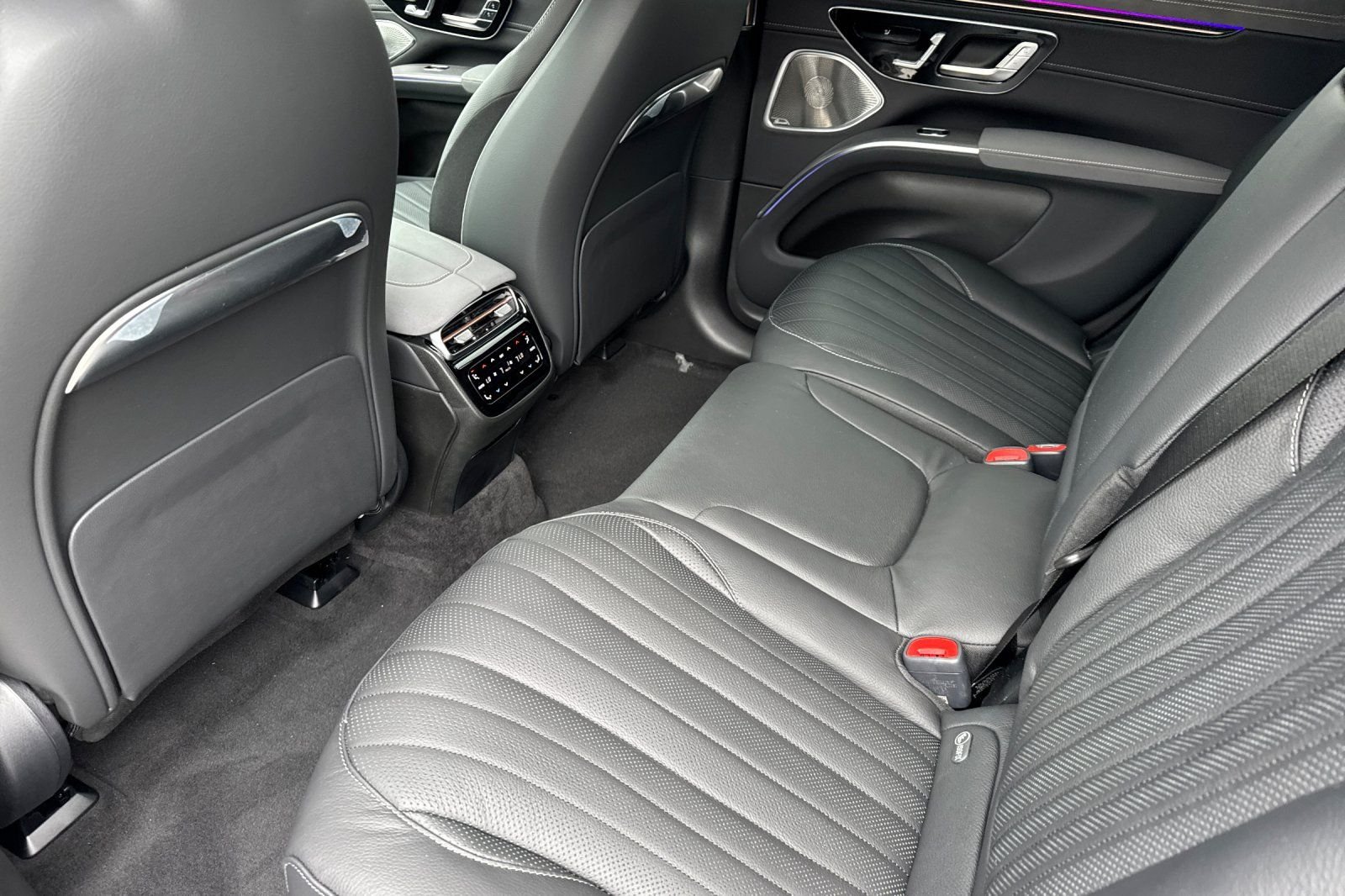 New 2026 Black Mercedes-Benz 400 image 11