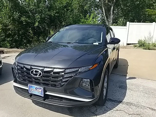 Used 2022 Gray Hyundai SEL image 11