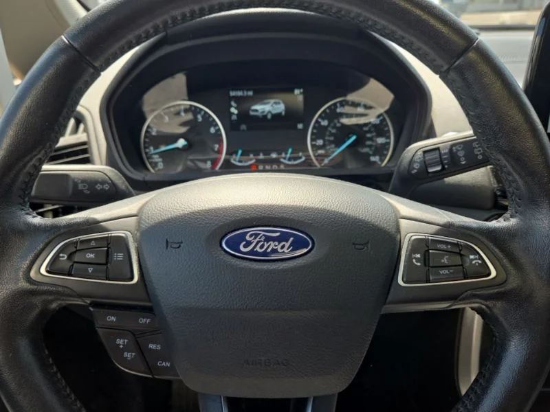 Used 2019  Ford Titanium image 12