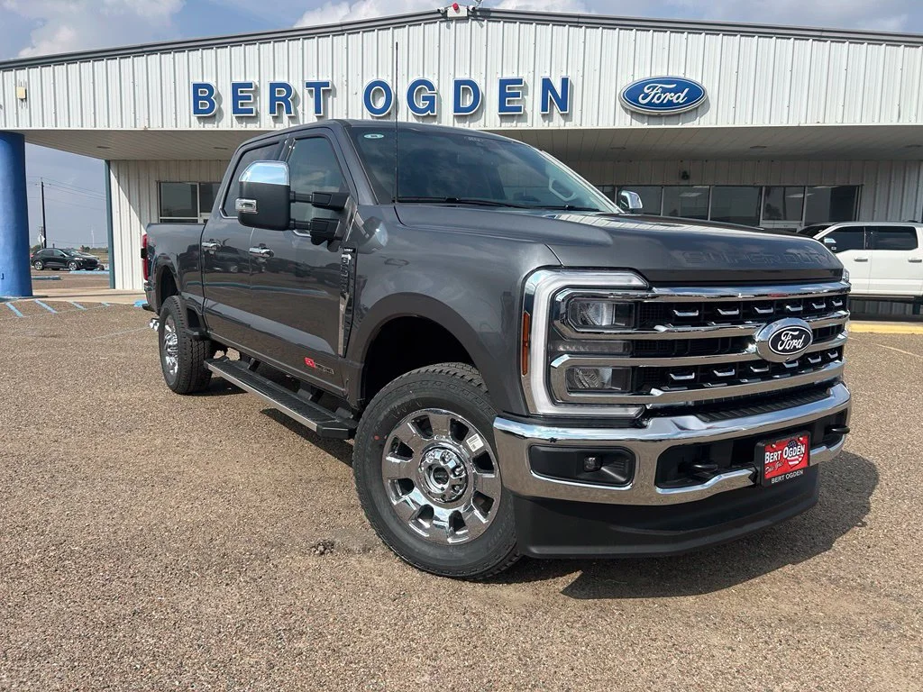 2027 Ford F-350 Super Duty Lariat