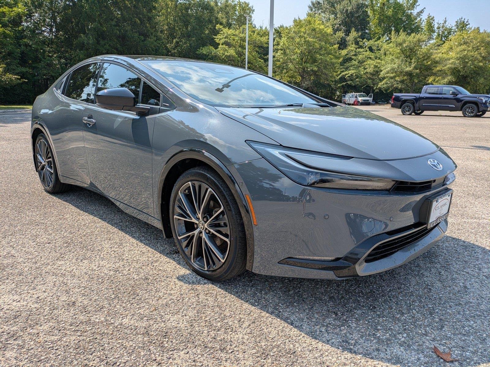 Used 2024 Guardian Gray Toyota Limited image 2