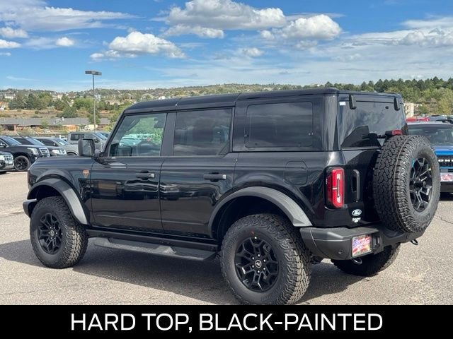 New 2026 Shadow Black Ford Badlands® image 3