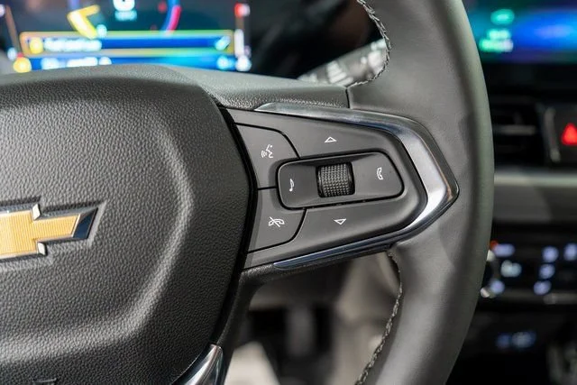 New 2026 Summit White Chevrolet LT image 20
