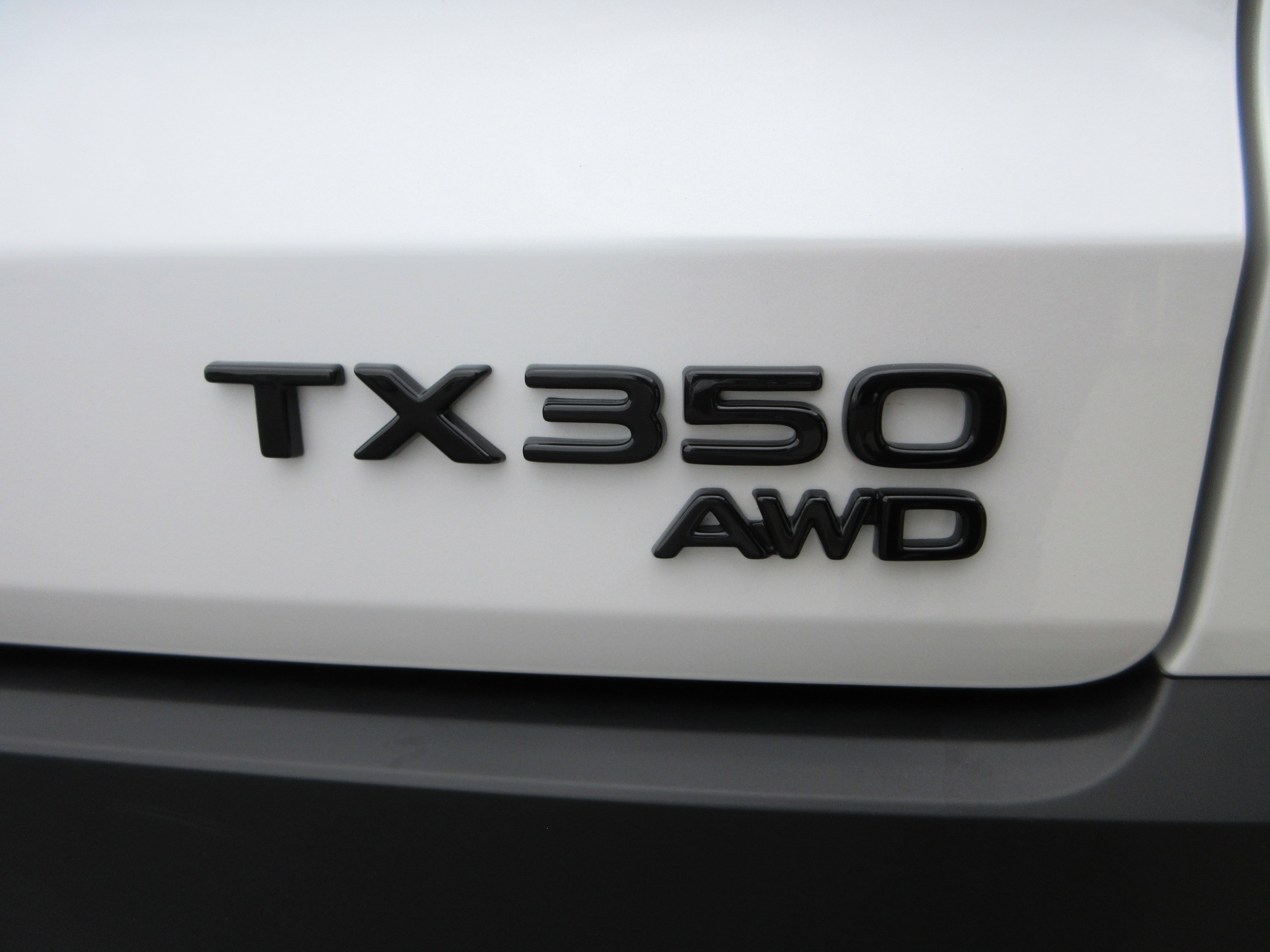 Used 2026 Wind Chill Pearl Lexus 350 Premium image 8