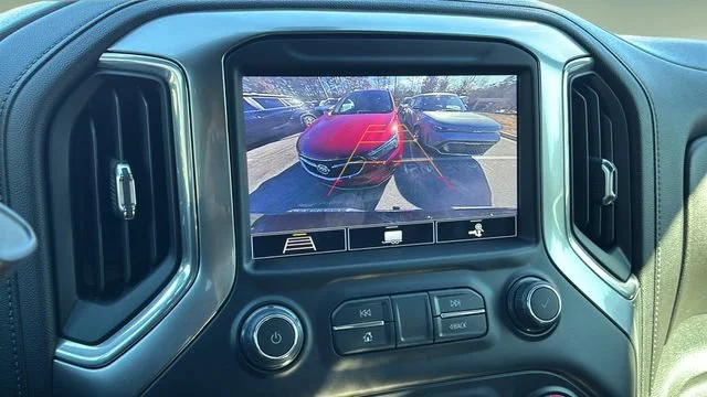 Used 2020 BLACK Chevrolet RST image 26